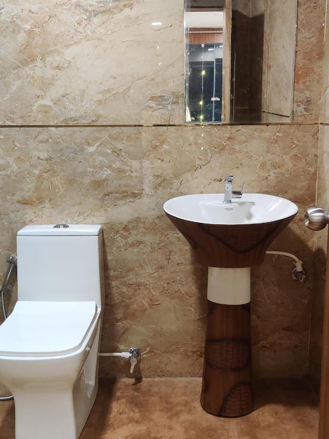 Hotel Shreeji Residency Pachmarhī Buitenkant foto