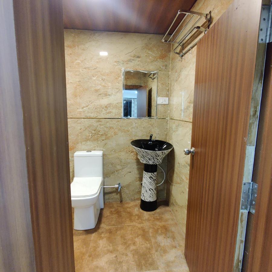 Hotel Shreeji Residency Pachmarhī Buitenkant foto