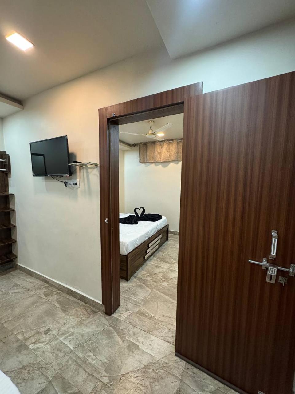 Hotel Shreeji Residency Pachmarhī Buitenkant foto